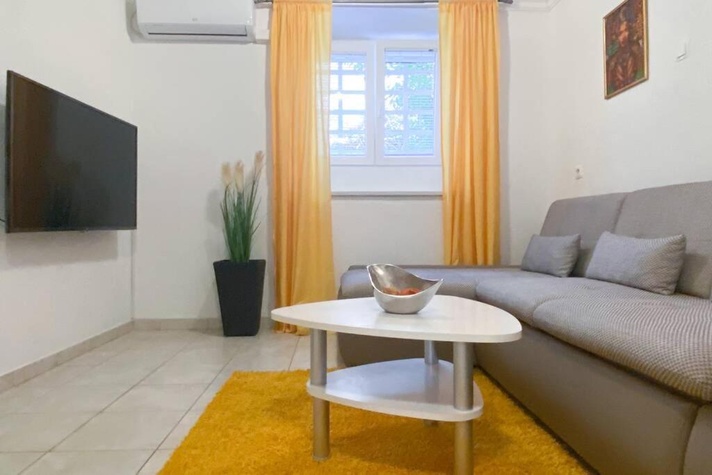Cozy apartment Marin in Split Zewnętrze zdjęcie